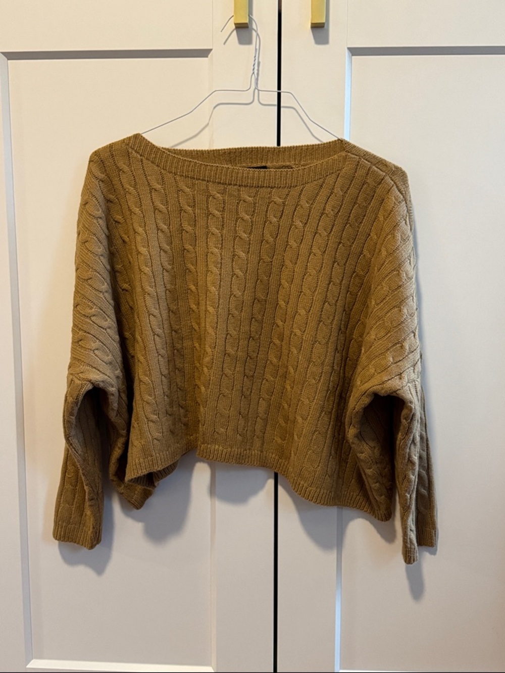Lulu’s camel colored cropped cable knit sweater